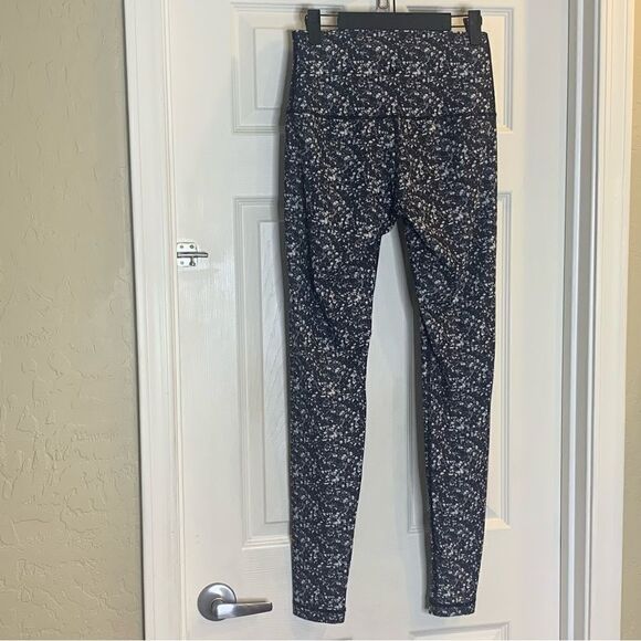 Lululemon Wunder Under Pant (Hi-Rise) Splatter White Black Women's Size 6 - Picture 2 of 8